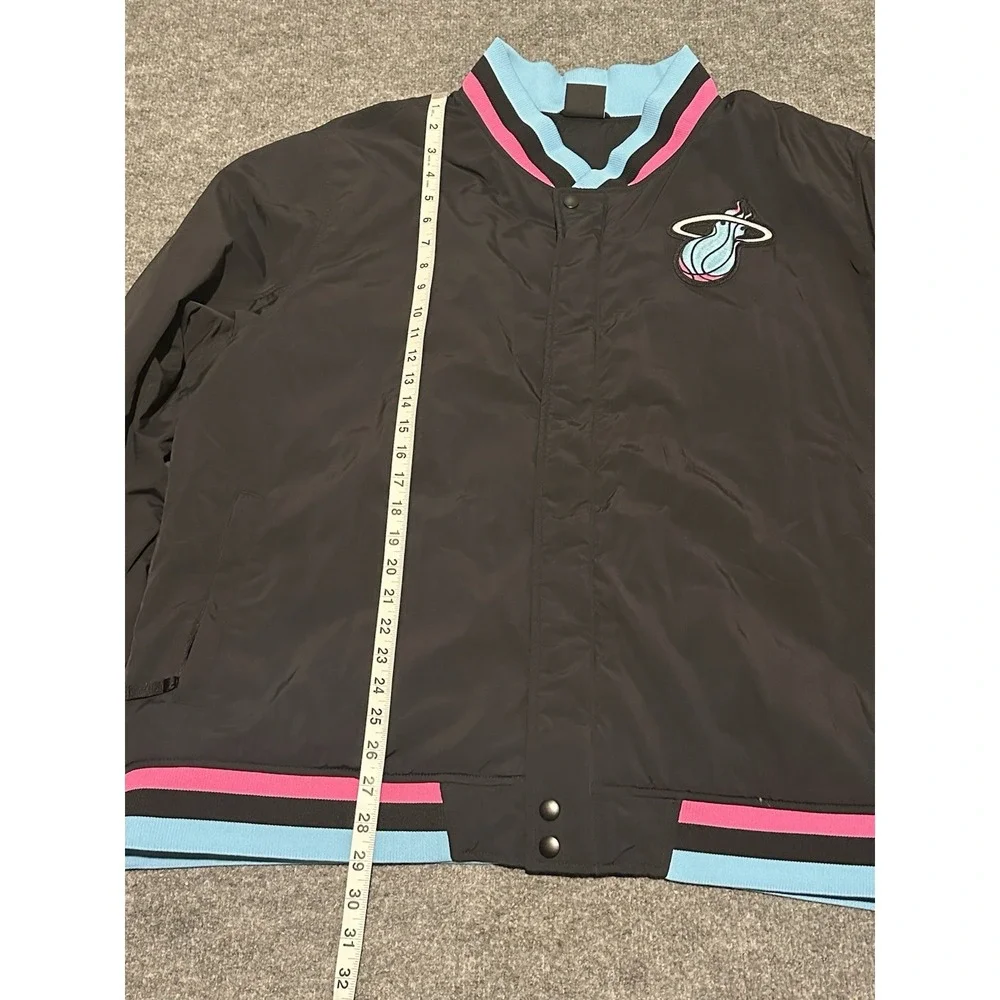 Nike Miami Heat Vice Nights City Edition Courtside Jacket 2018 - Size 3XL